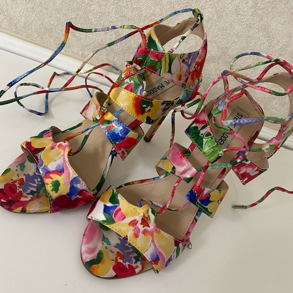 Steve Madden Sandalia Heels, Size 7.5 - Picture 1 of 5